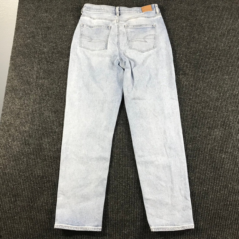 American Eagle Womens Light Wash High Waisted Mom Jeans Stretch Denim Size 10 - Picture 4 of 9